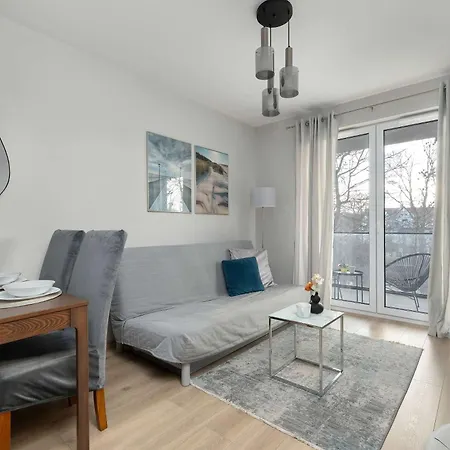 Apartment Modern & Functional With Air Conditioning And Balcony By Renters *