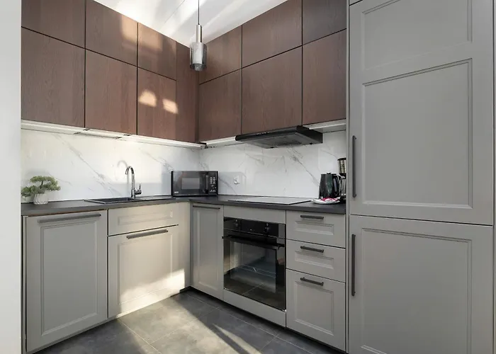 Modern & Functional With Air Conditioning And Balcony By Renters Kolobrzeg