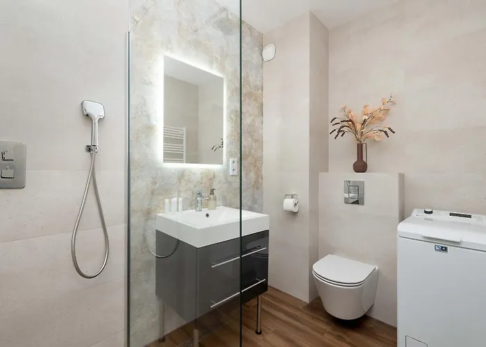 Modern & Functional With Air Conditioning And Balcony By Renters Kolobrzeg